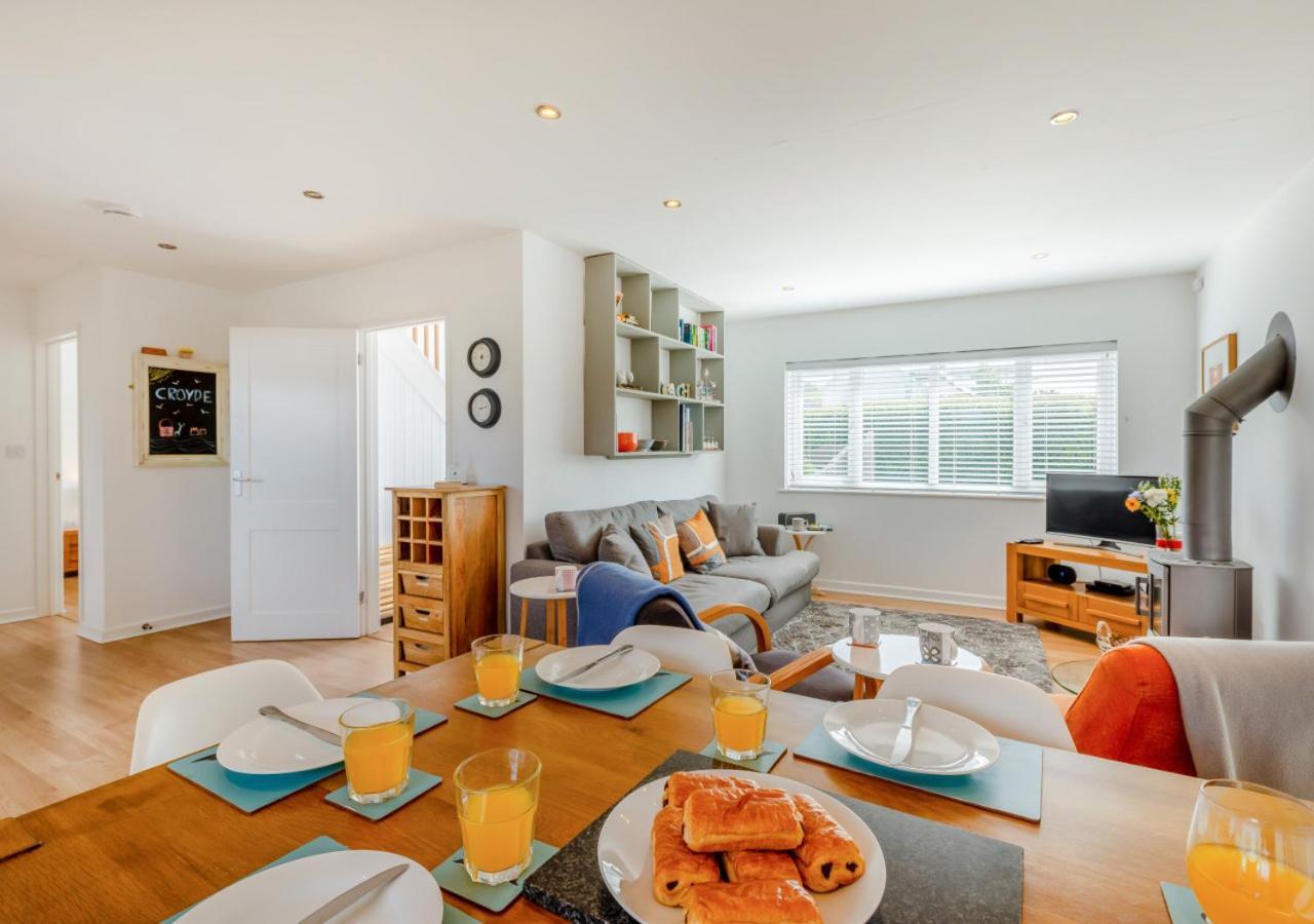 Longfield Beach House ครอยด์ ภายนอก รูปภาพ